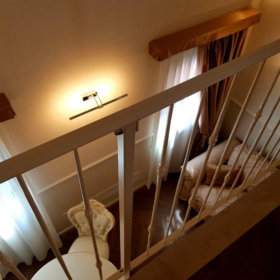 Ca' Vittoria Boutique House Apartsuite Chioggia Exterior foto
