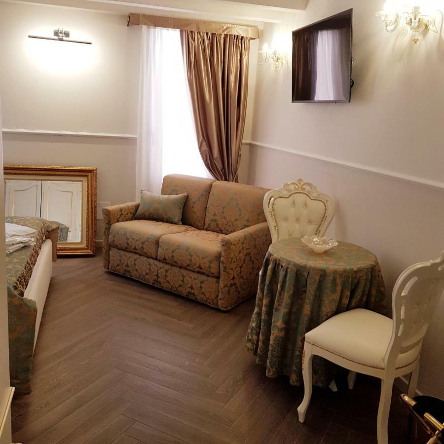 Ca' Vittoria Boutique House Apartsuite Chioggia Exterior foto